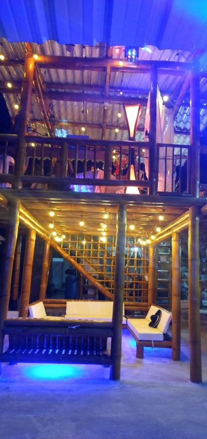 Soga Hostal サンタ・マリアニタ エクステリア 写真